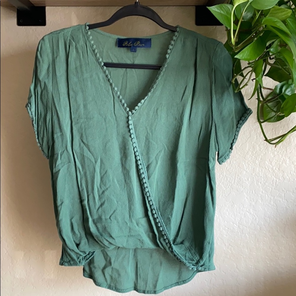 Blue Rain Green Overlap short sleeve blouse